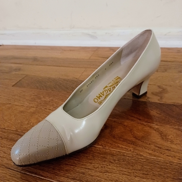 SALVATORE Ferragamo Classic Bone Quilted Cap Toe Shoes Sz 8 - Picture 2 of 7
